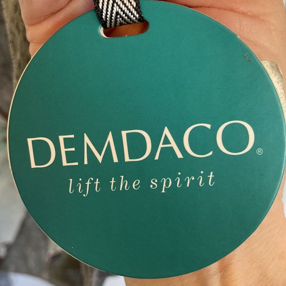 byDesign ‘Artists Series’ Shawl Butterfly Drape One Size Measures 41”x 54” flat. - Picture 6 of 16